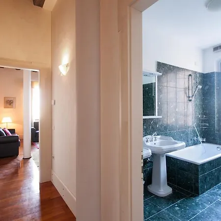Stucky Apartment